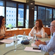 Reunión de la presidenta del COLC con la consejera de Justicia del Gobierno de Canarias en octubre 2025